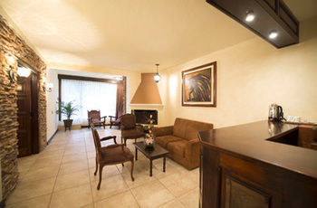 Hotel Soleil La Antigua