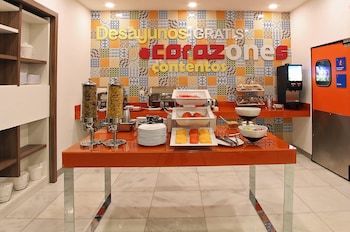 Hotel One Villahermosa 2000