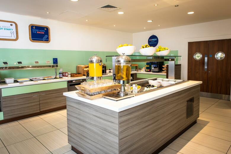 Hotel Holiday Inn Express London - Excel