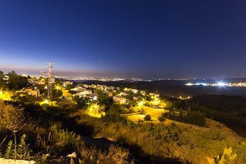 Hotel Shoresh Green Hills Country Lodging