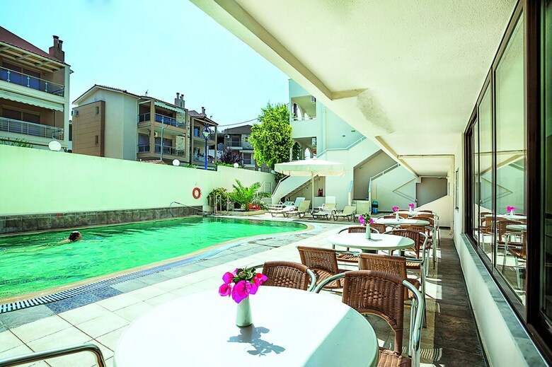 Hotel Elinotel Polis