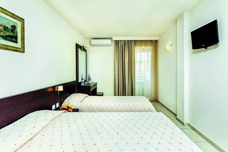 Hotel Elinotel Polis