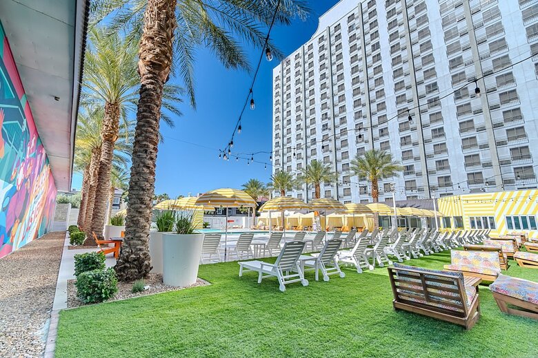 Oyo Hotel And Casino Las Vegas