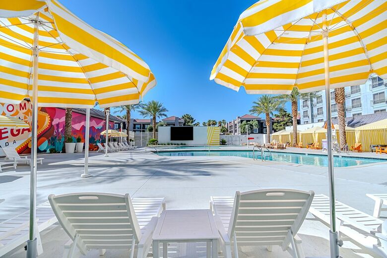 Oyo Hotel And Casino Las Vegas