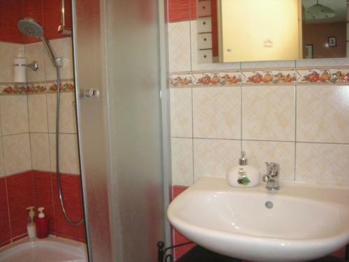 Hostal Rooms Aeroport