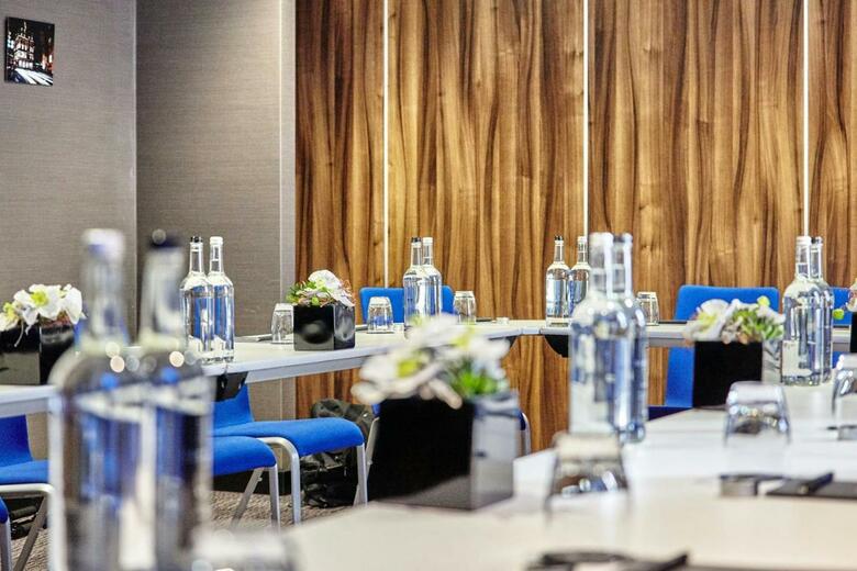 Hotel Montcalm East, Autograph Collection