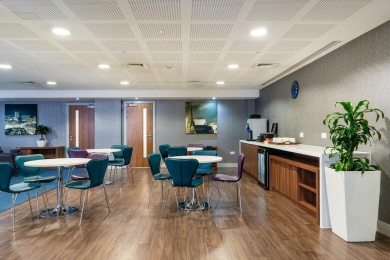 Hotel Holiday Inn Express Birmingham Snow Hill