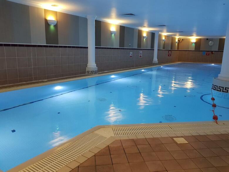 Mill Hotel (.)