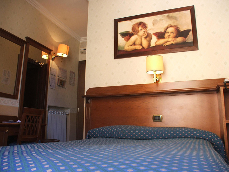 Hotel Verona Rome