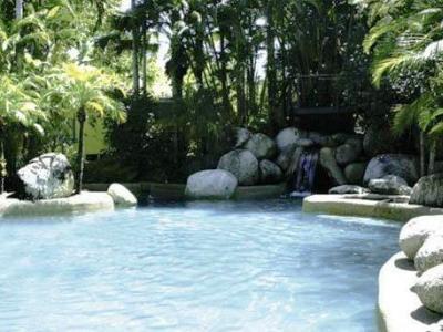 Hotel Rendezvous Reef Resort