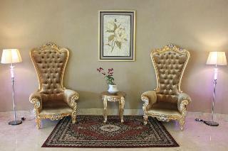 Hotel Savero Golden Flower