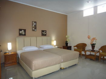 Hostal Gondia International Guesthouse