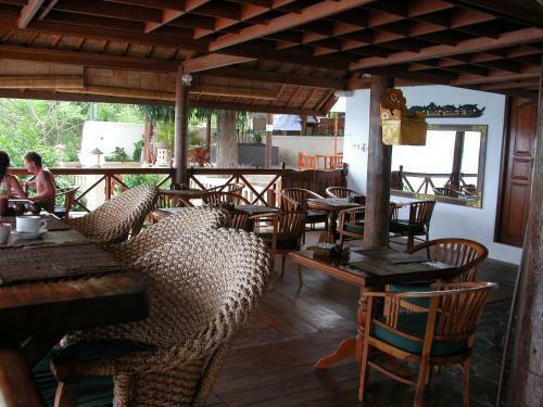 Coconuts Beach Resort