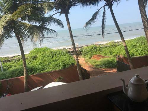 Kizhunnarocks Beach Resort