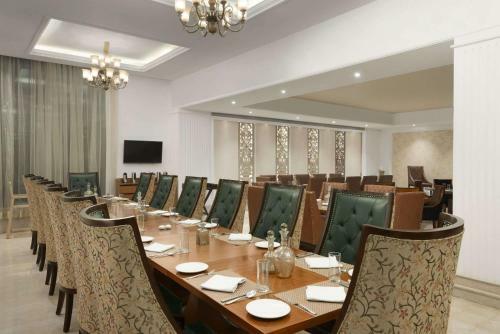 Hotel Ramada Plaza, Chandigarh, Zirakpur