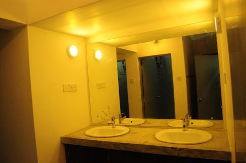 Hostel At Galle Face