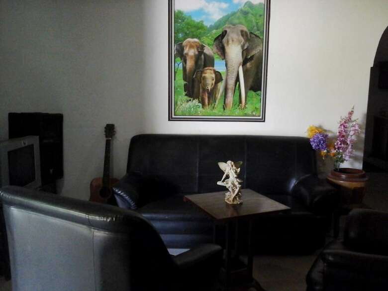 Bed & Breakfast House Of Esanya