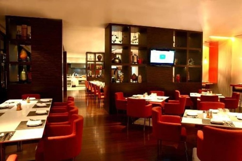 Hotel Courtyard By Marriott Pune City Centre
