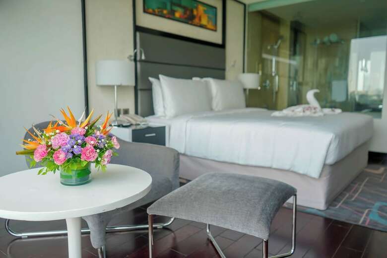 Hotel Courtyard By Marriott Pune City Centre