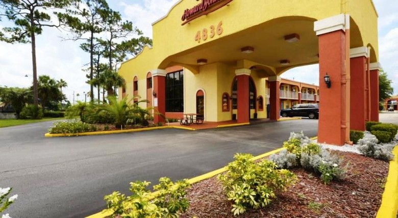 Hotel Howard Johnson Inn Lakefront