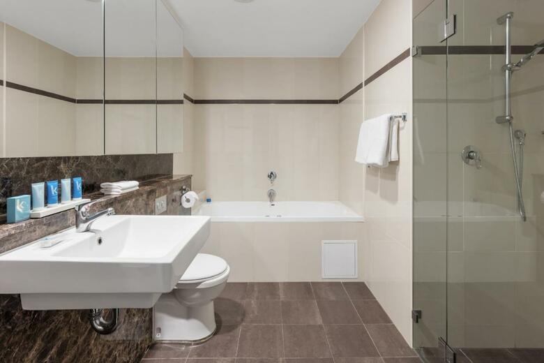 Hotel Meriton Serviced Apartments-world Tower