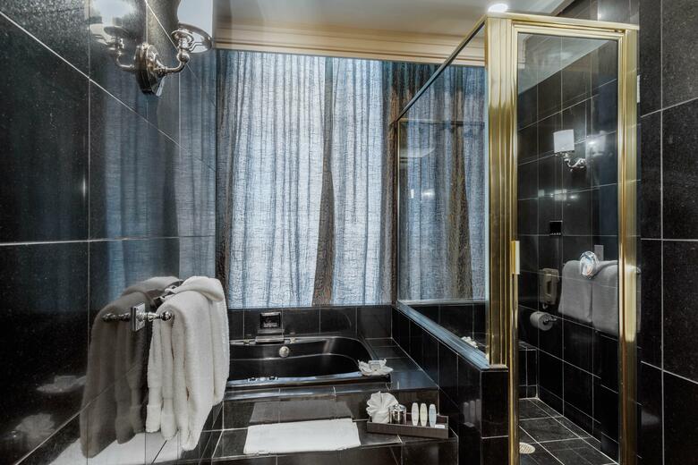 Hotel Omni Dallas Park West