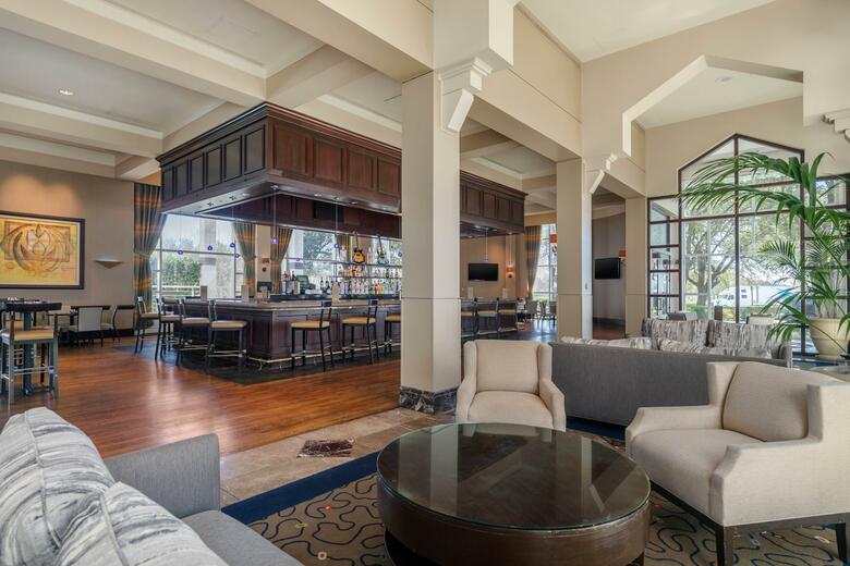 Hotel Omni Dallas Park West