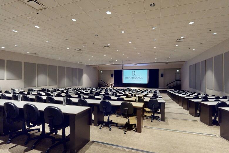 Hotel Omni Dallas Park West