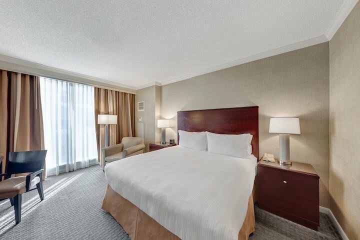 Hotel Omni Dallas Park West