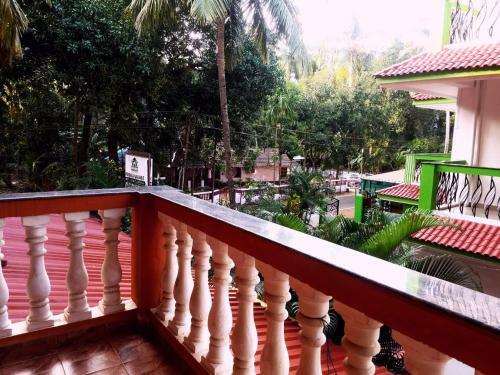 Hostal Dio's Guest House