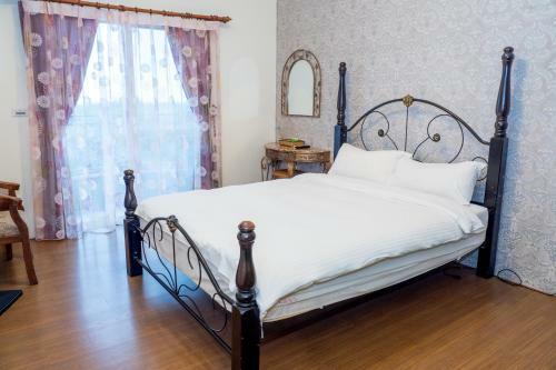 Bed & Breakfast Suto Home