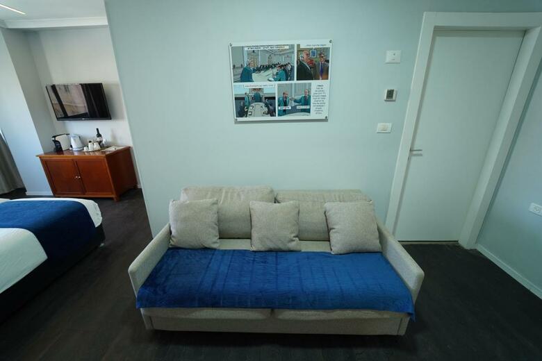 Shani Hotel