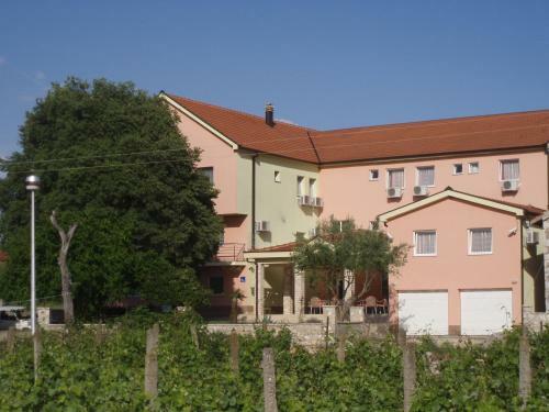 Hostal Guest House Marinko Kozina