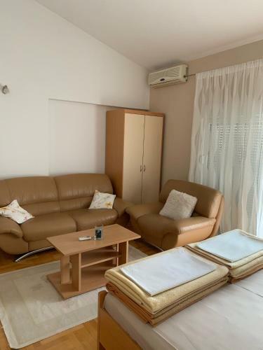 Hostal Pansion Bubalo