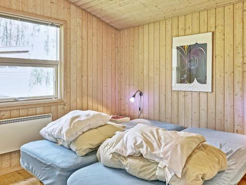 Three-bedroom Holiday Home In Aakirkeby 5