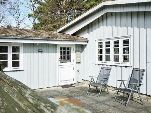Three-bedroom Holiday Home In Nex� 32