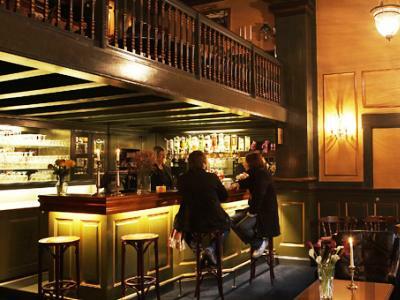 Hotel Ascot