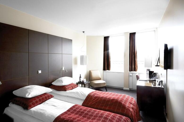 Hotel The Square