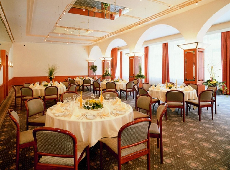 Lindner Hotels & Alpentherme Leukerbad