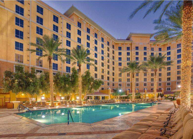 Hotel Grand Desert Resort
