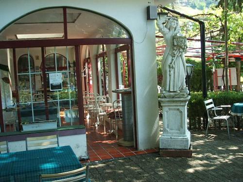 Hostal Guest House Pizzeria Pazza Da Gianni