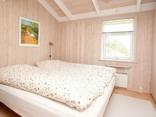 Three-bedroom Holiday Home In S�by 8
