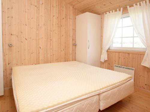 Three-bedroom Holiday Home In S�by 18