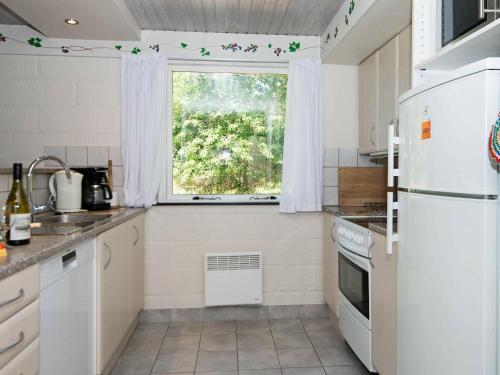 Three-bedroom Holiday Home In R�m� 44