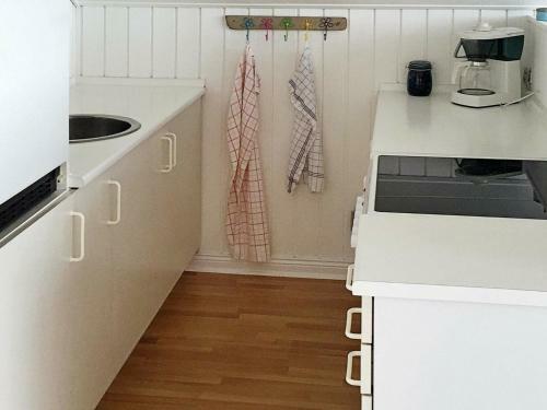 One-bedroom Holiday Home In Brovst 2