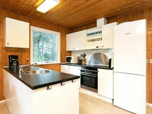Three-bedroom Holiday Home In Snedsted 1