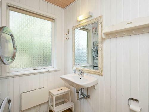 Three-bedroom Holiday Home In Snedsted 1