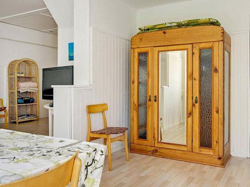 Two-bedroom Holiday Home In Svaneke 5