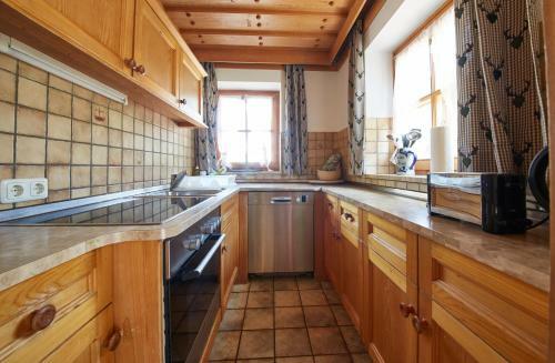 Mountain & Valley Lodge By Easy Holiday
