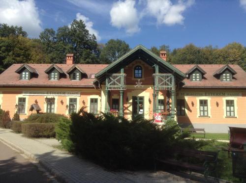Bed & Breakfast St. Hubertus �tterem �s Panzi�